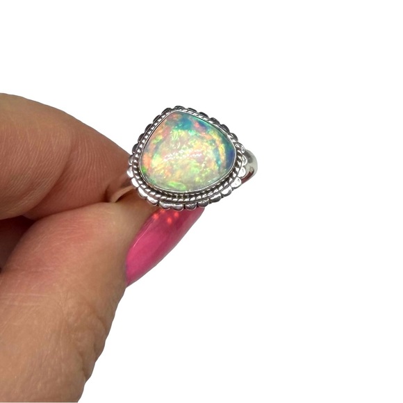 Ethiopian Fire Opal Ring Size 11 Solid 925 Sterling Silver - Picture 6 of 11